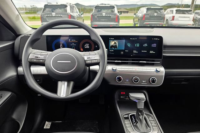 New 2026 Hyundai Kona SE FWD image 6