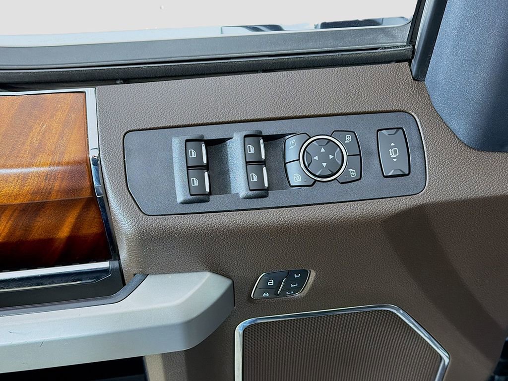 Used 2022 Ford F350 King Ranch image 30