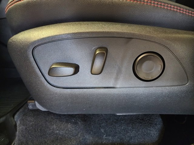 Certified 2025 Chevrolet Traverse RS w/ LPO, Floor Liner Package image 14