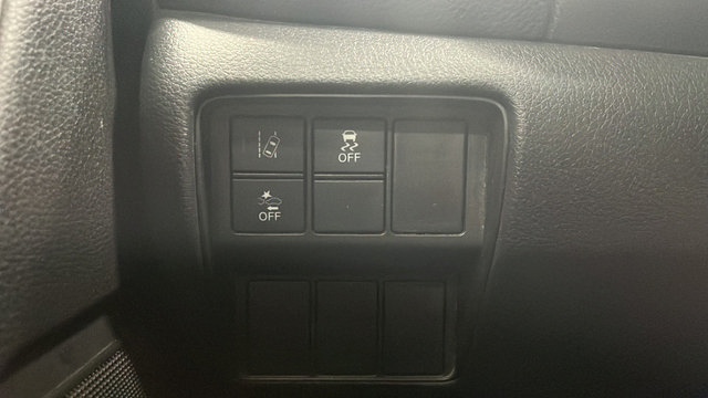Used 2021 Honda CR-V LX image 28