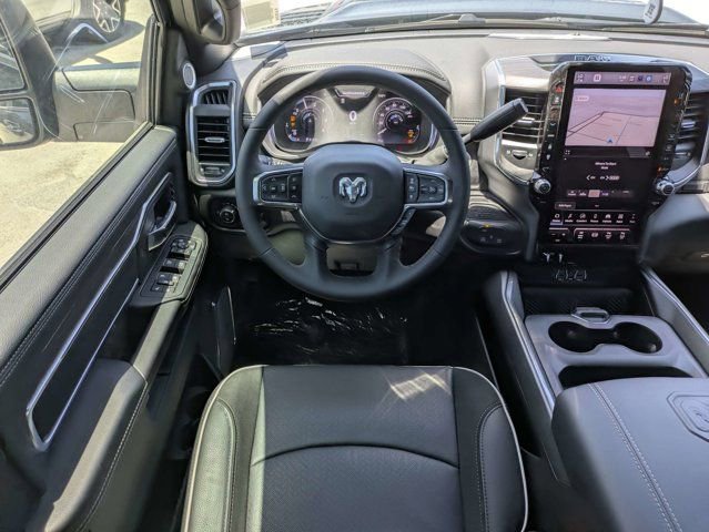 New 2026 RAM 2500 Laramie AWD/4WD image 16