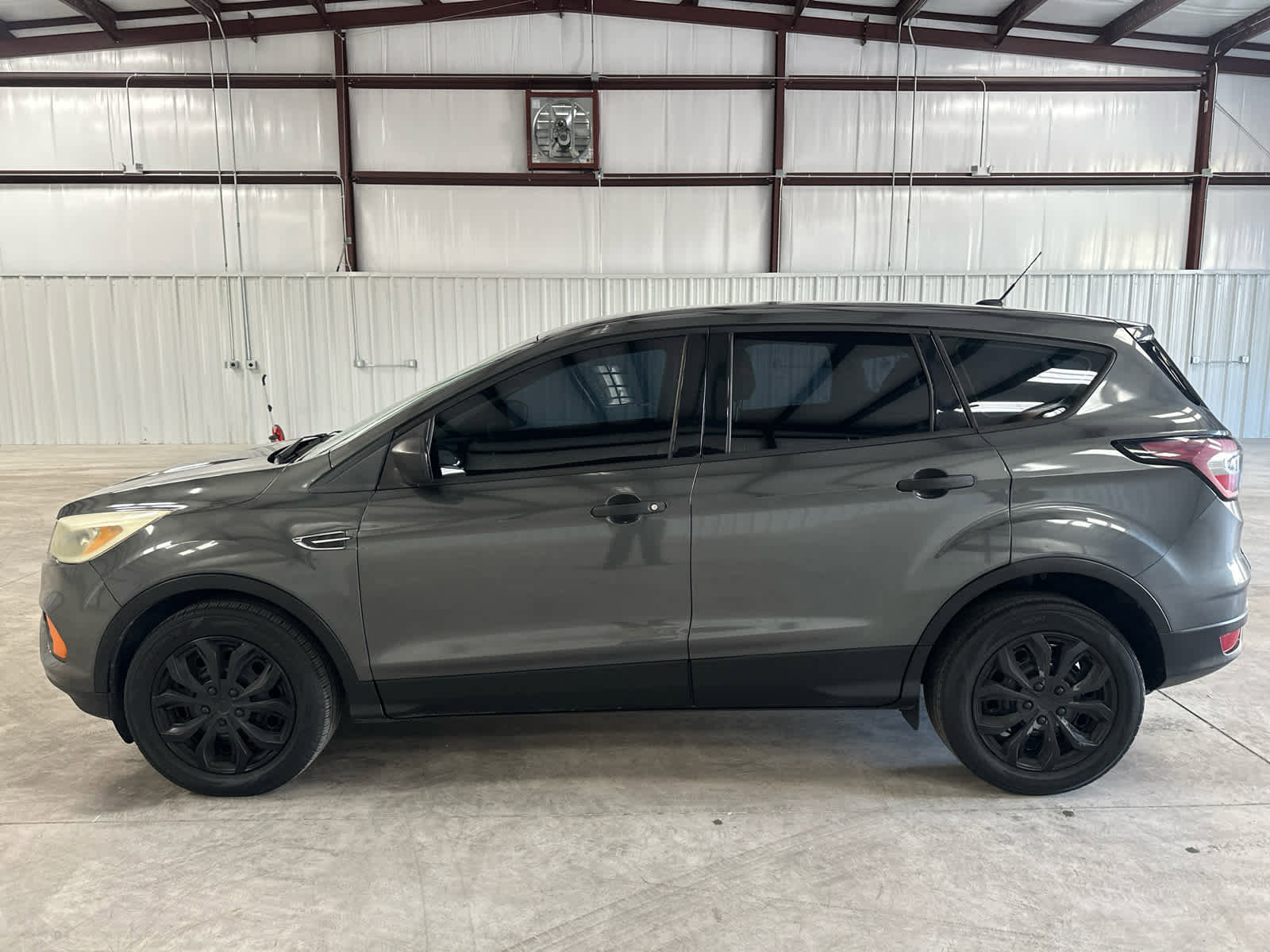 Used 2017 Ford Escape S image 3