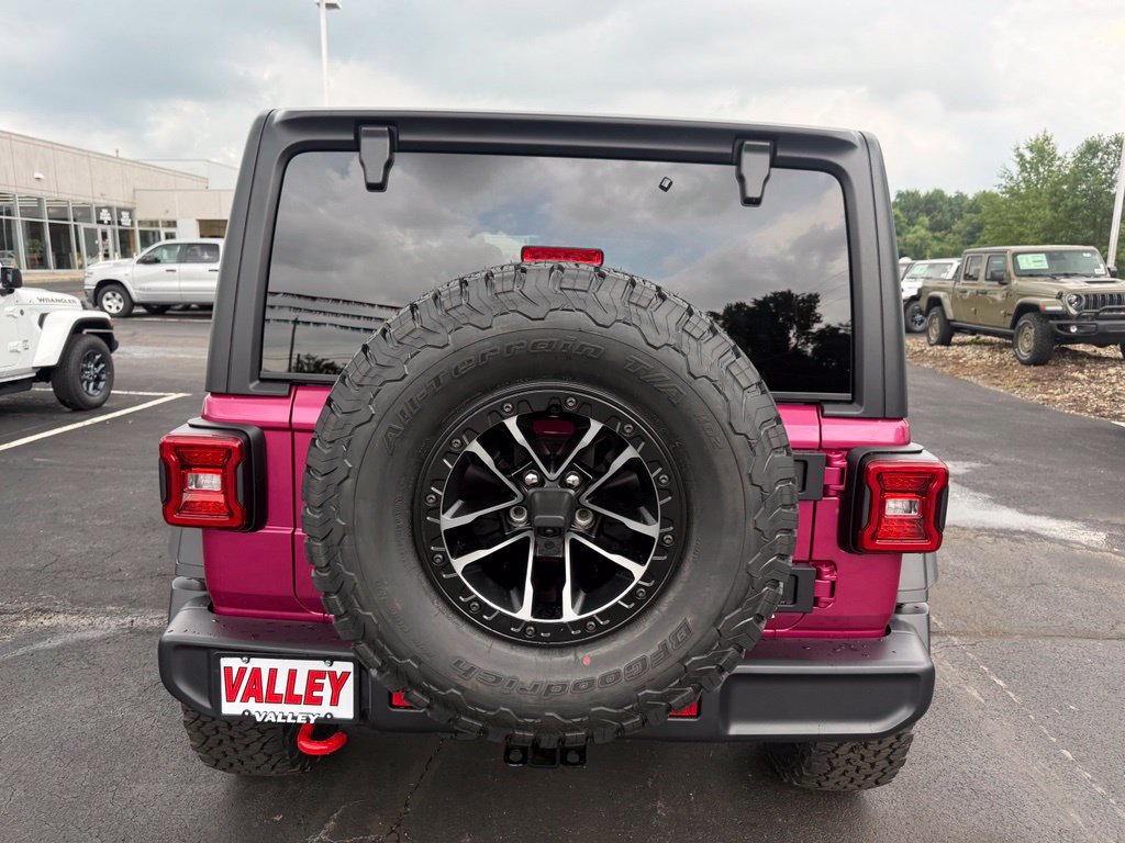 New 2026 Jeep Wrangler Unlimited Rubicon w/ Xtreme 35 Tire Package AWD/4WD image 5