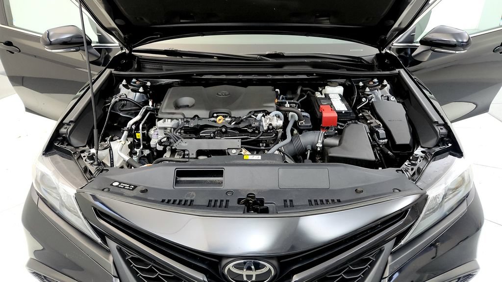 Certified 2024 Toyota Camry SE FWD image 15