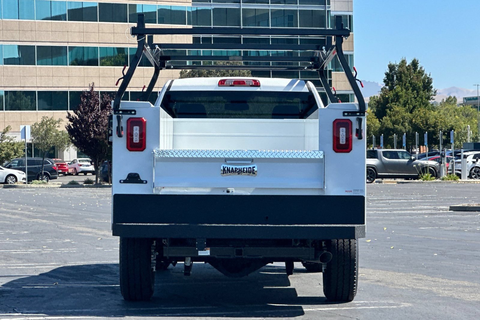 New 2026 GMC Sierra 2500 Pro w/ Convenience Package RWD image 5