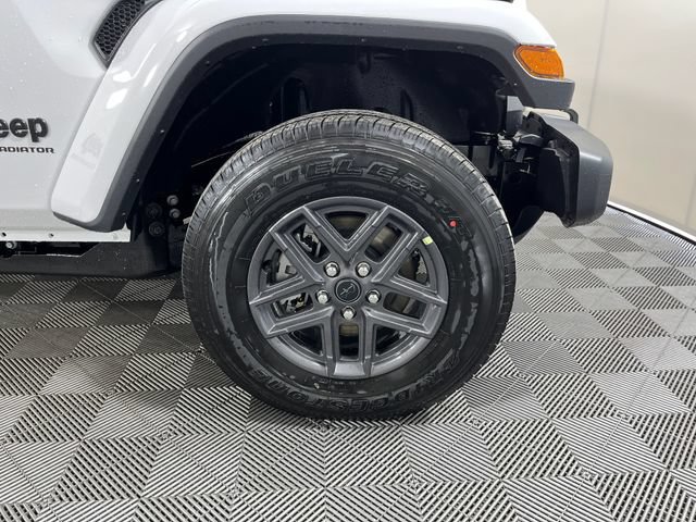 New 2026 Jeep Gladiator Sport AWD/4WD image 5