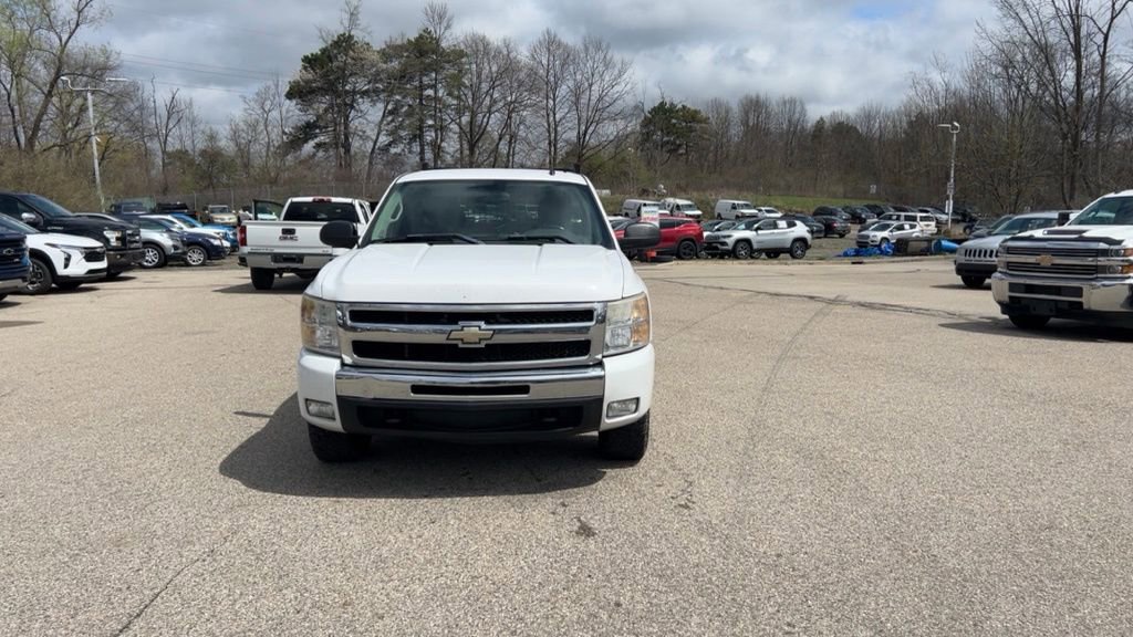Used 2009 Chevrolet Silverado 1500 LT w/ Power Pack Plus image 2