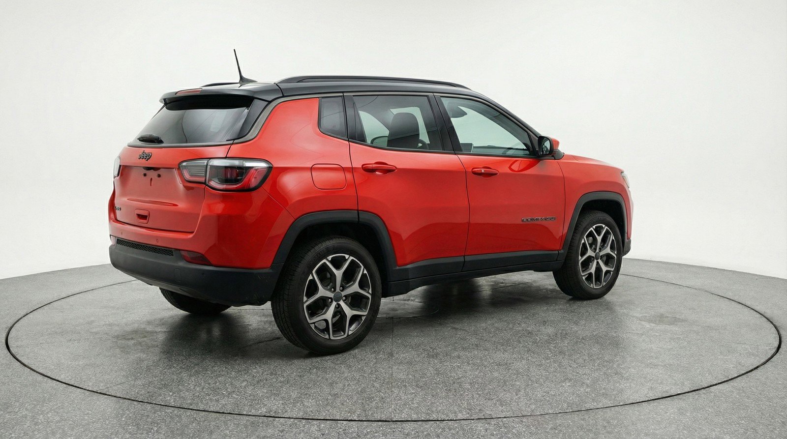 Used 2025 Jeep Compass Limited image 9