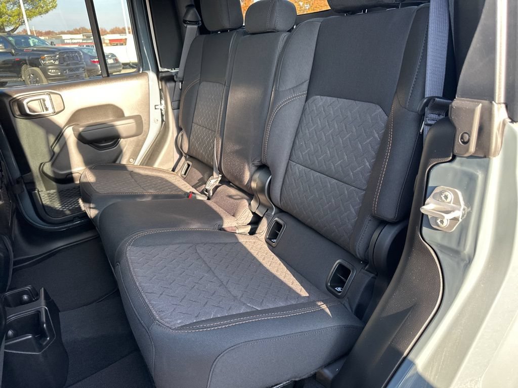 New 2026 Jeep Gladiator Mojave w/ Safety Group AWD/4WD image 46