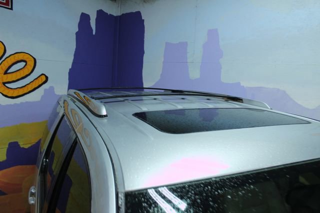 Used 2013 Cadillac Escalade Premium image 5