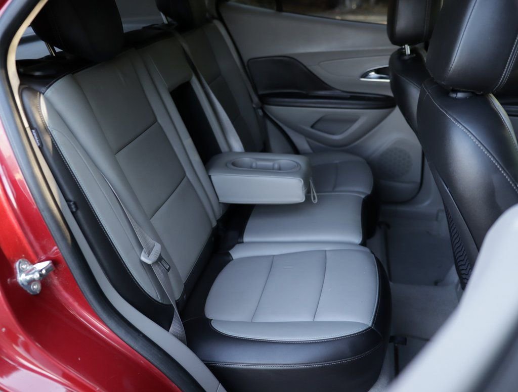 Used 2014 Buick Encore Leather image 25