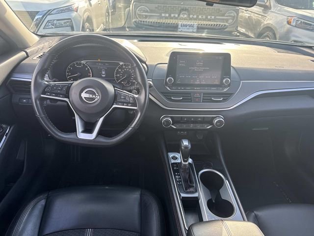 Used 2024 Nissan Altima 2.5 SR image 17