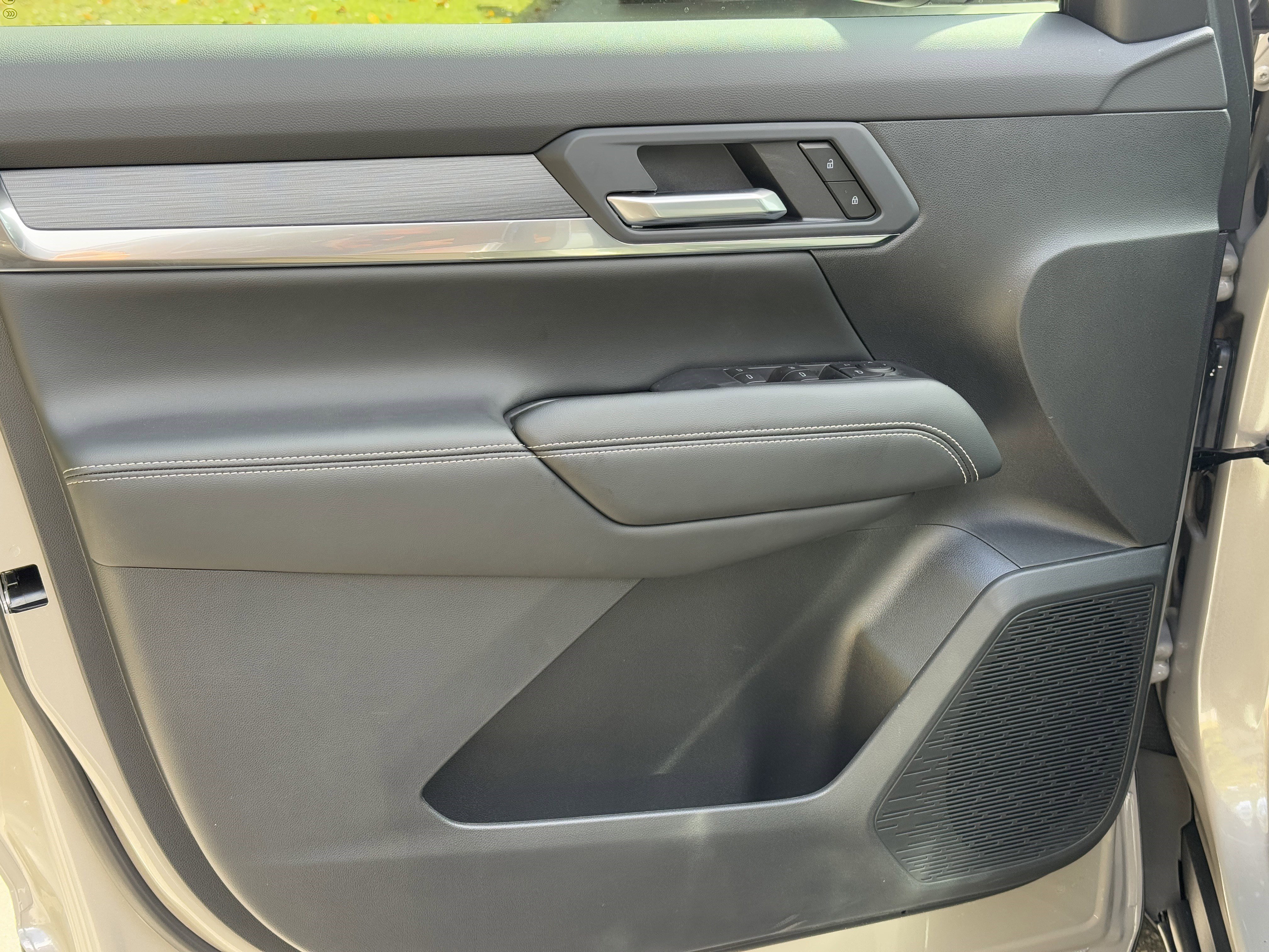 New 2026 GMC Terrain Elevation image 12