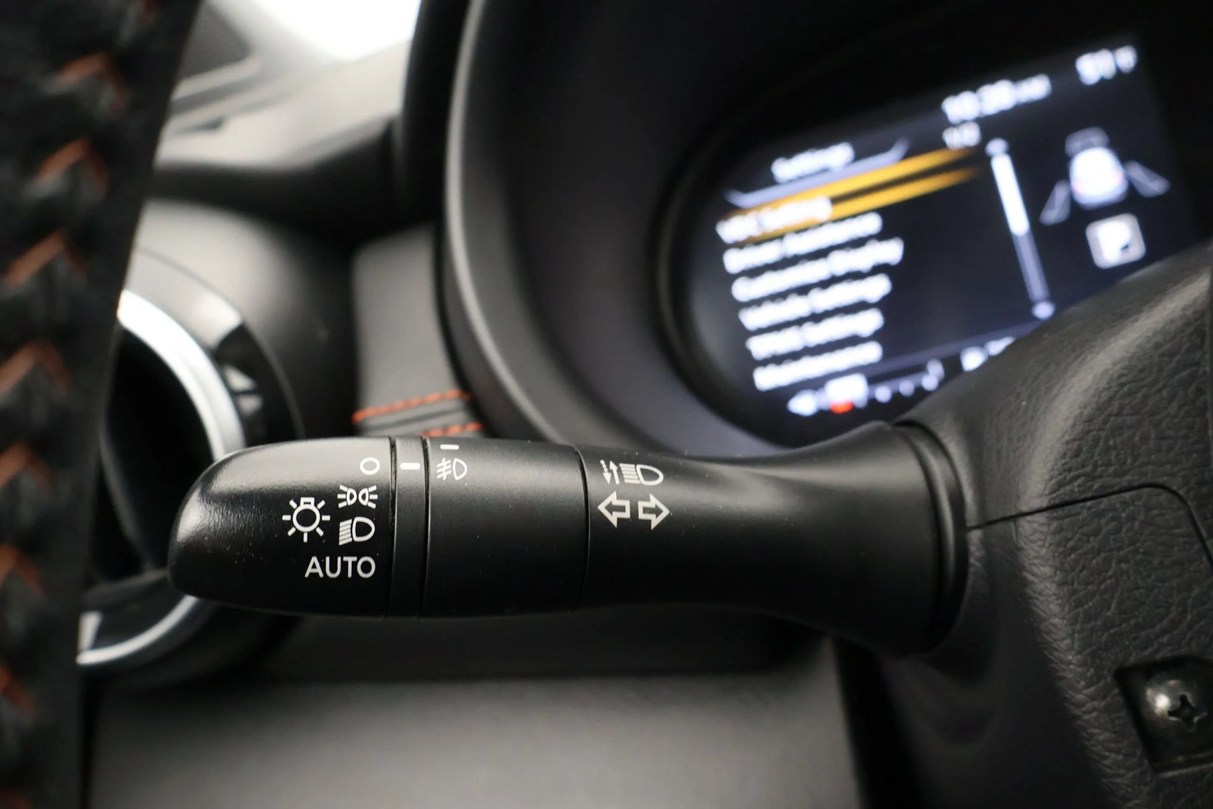 Used 2024 Nissan Kicks SR FWD image 21
