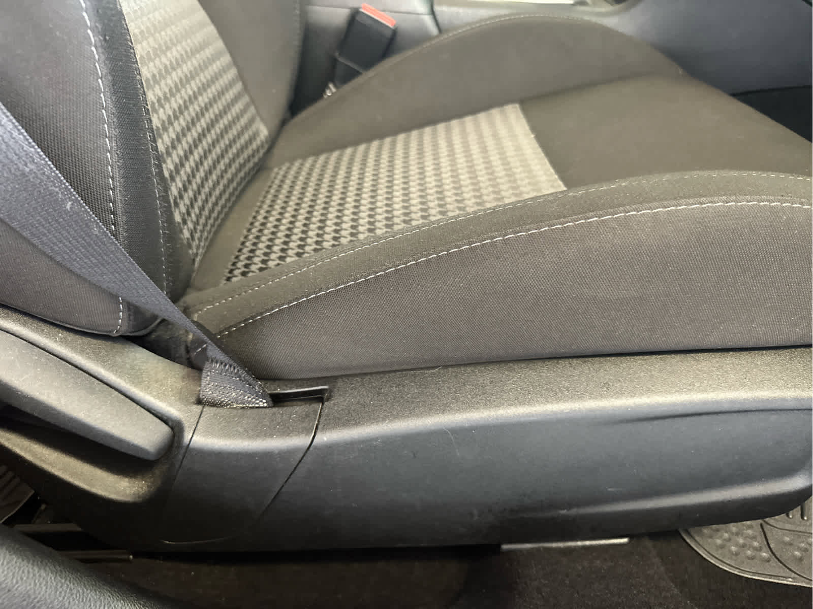 Used 2023 Dodge Charger GT image 27