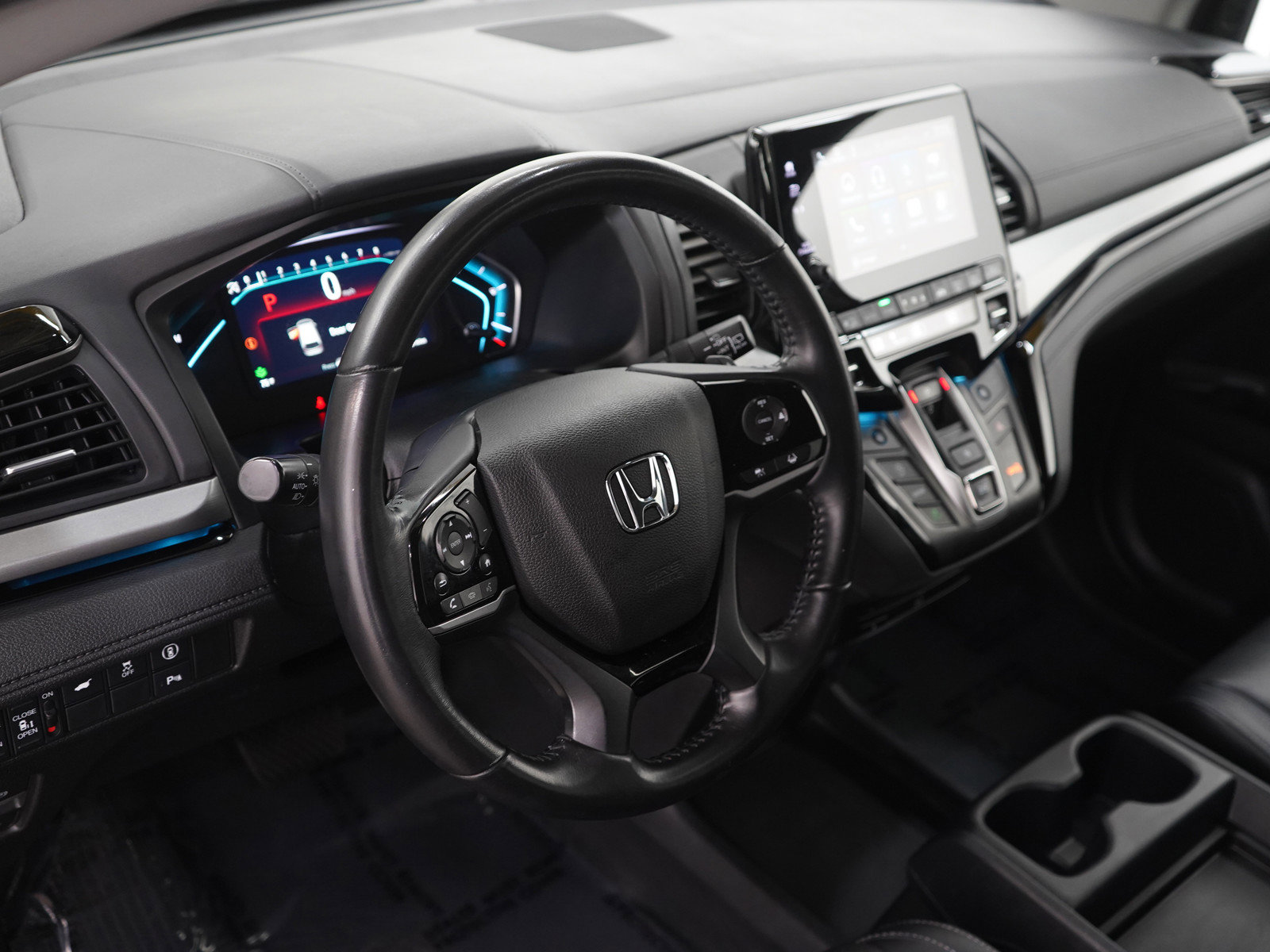 Used 2022 Honda Odyssey Touring image 25