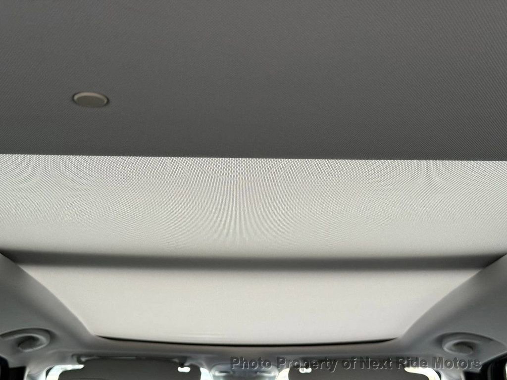 Used 2020 FIAT 500L Lounge w/ Graphite Edition image 15