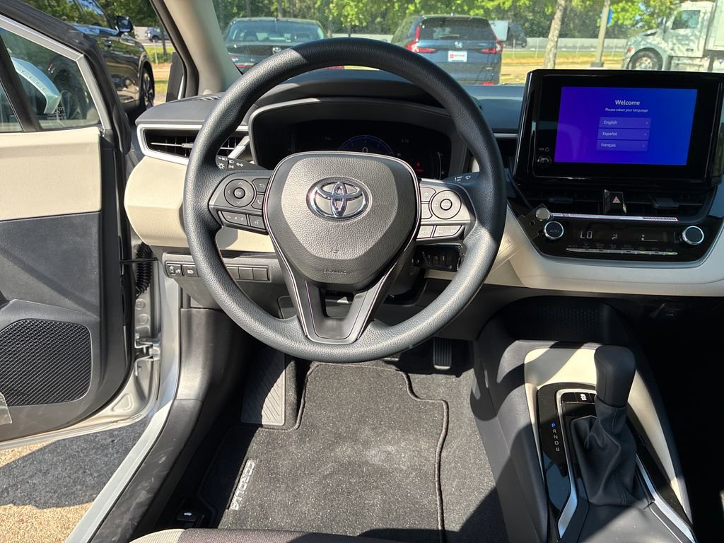New 2026 Toyota Corolla LE FWD image 18