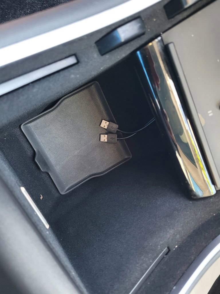 Used 2018 Tesla Model 3 Mid Range RWD image 16