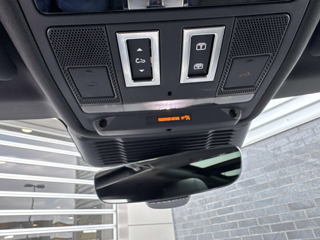 Certified 2025 Land Rover Range Rover Evoque S image 21