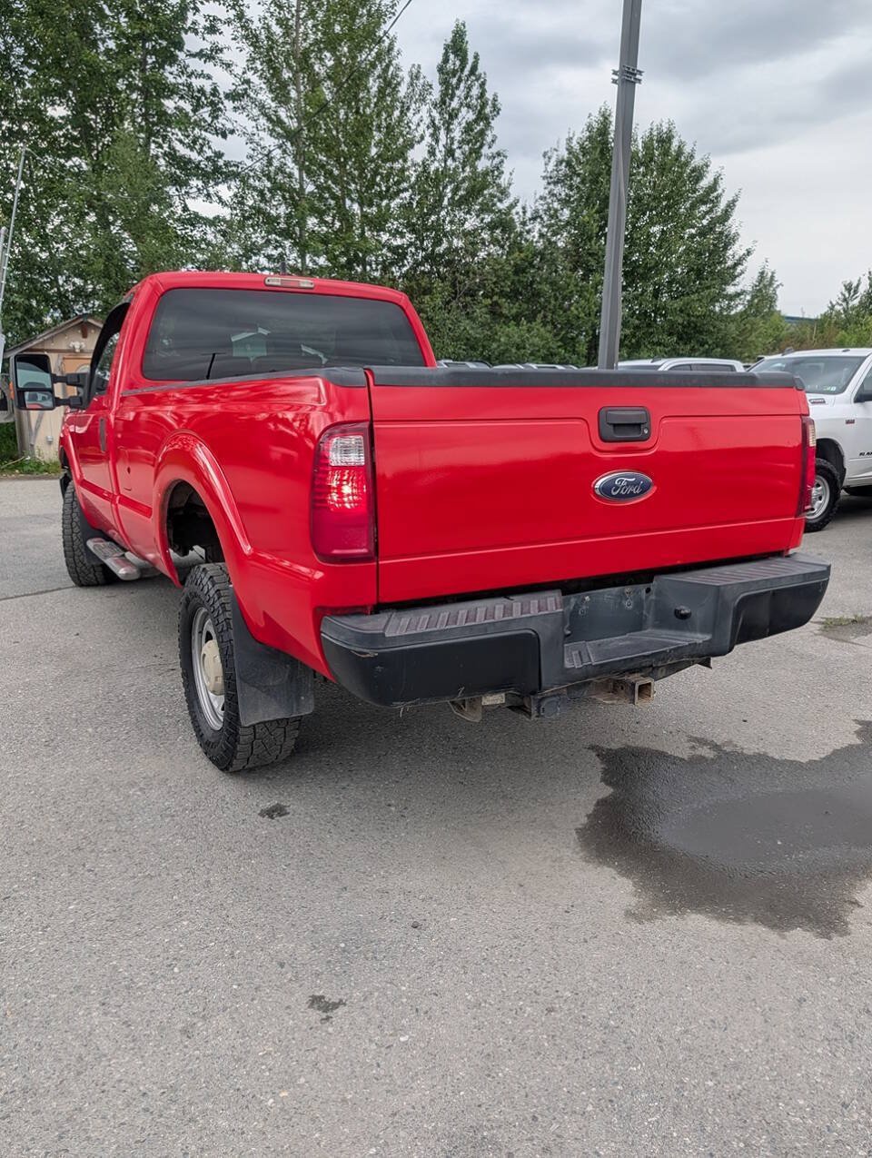 Used 2016 Ford F250 XL w/ Camper Package AWD/4WD image 3