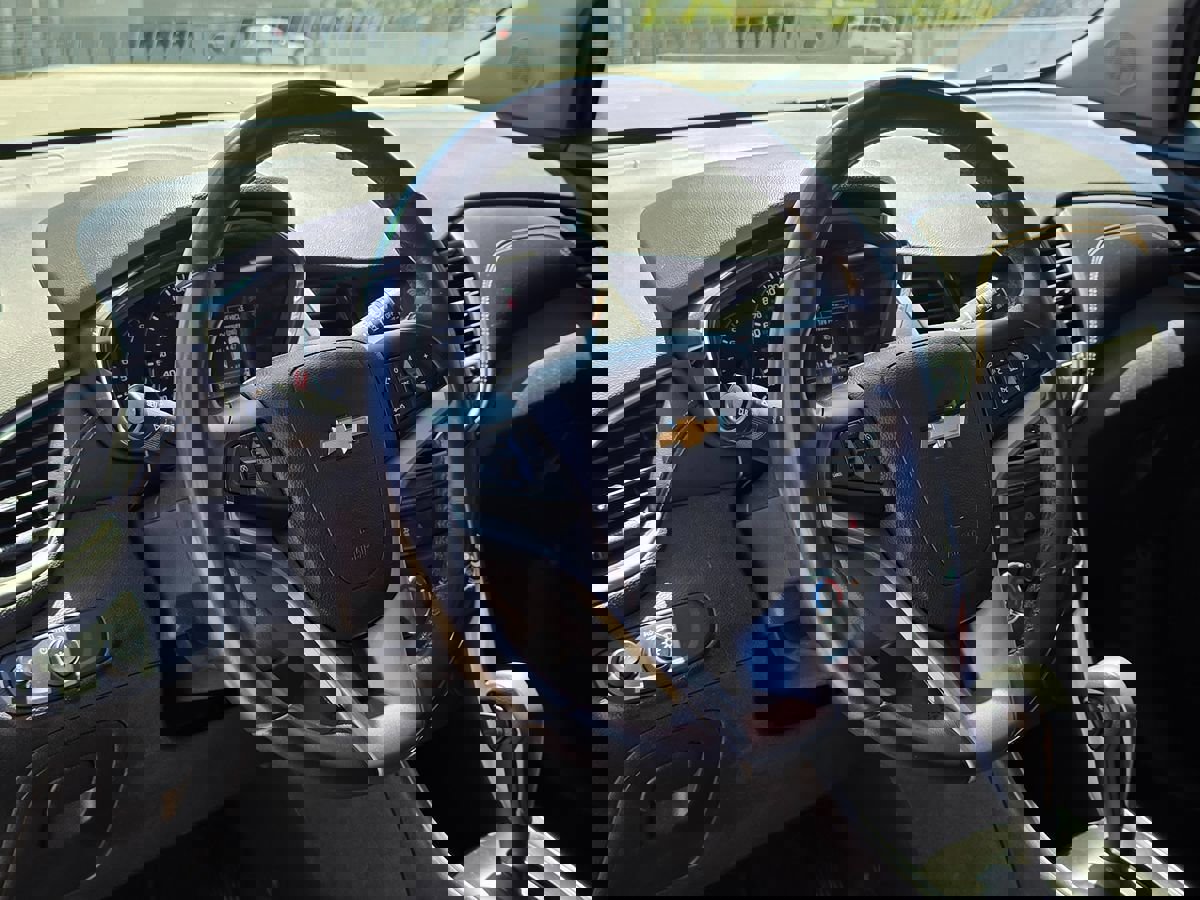 Used 2020 Chevrolet Trax LT w/ Driver Confidence Package image 16