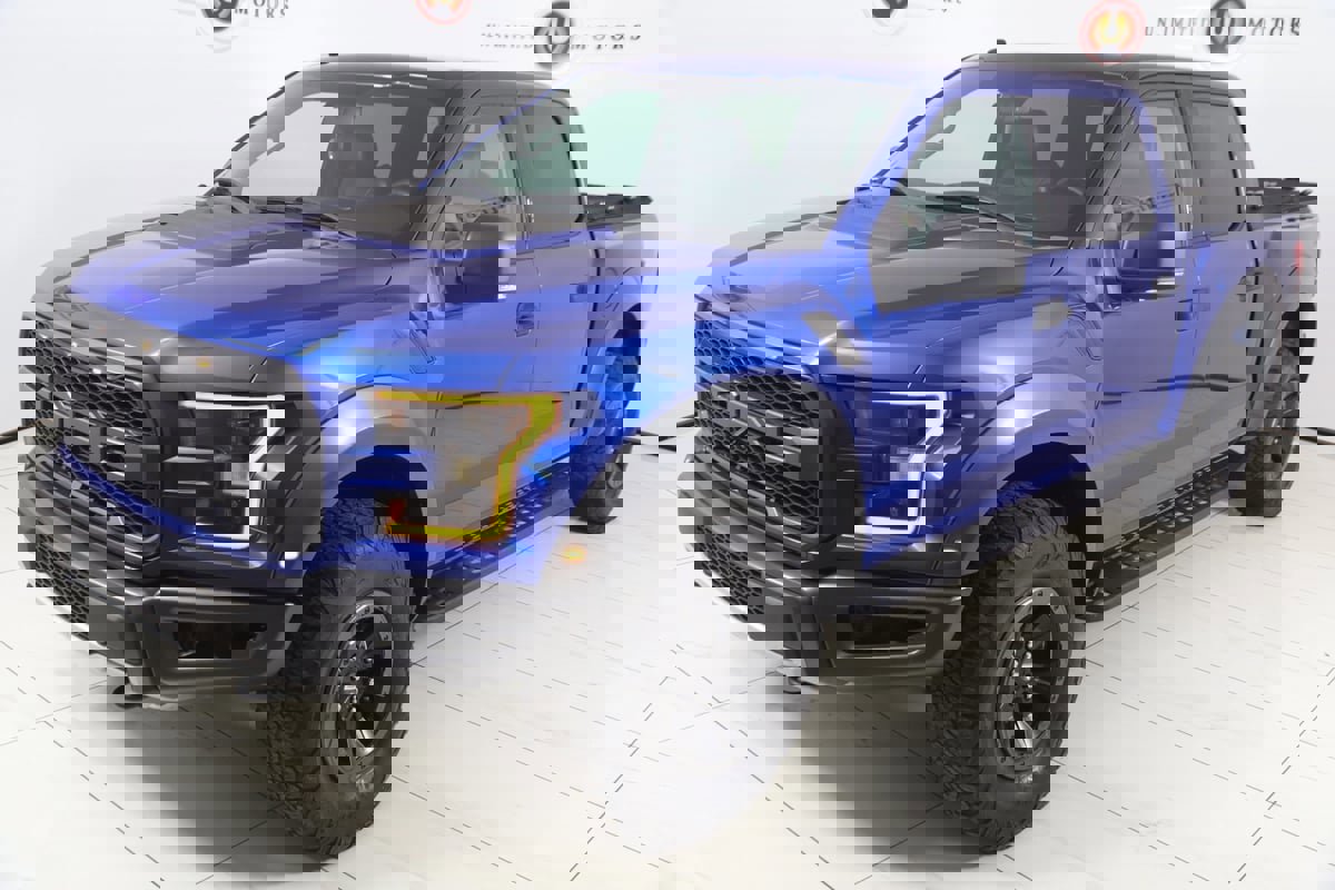 Used 2017 Ford F150 Raptor w/ Equipment Group 801A Mid image 25