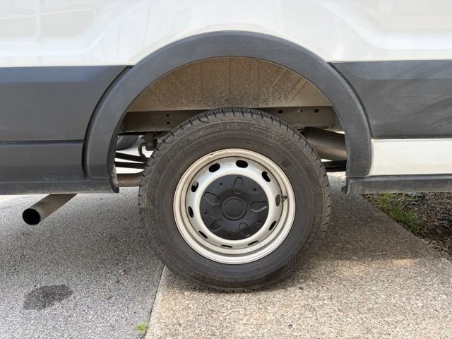 Used 2025 Ford Transit 250 148 High Roof Extended w/ Load Area Protection Package RWD image 24
