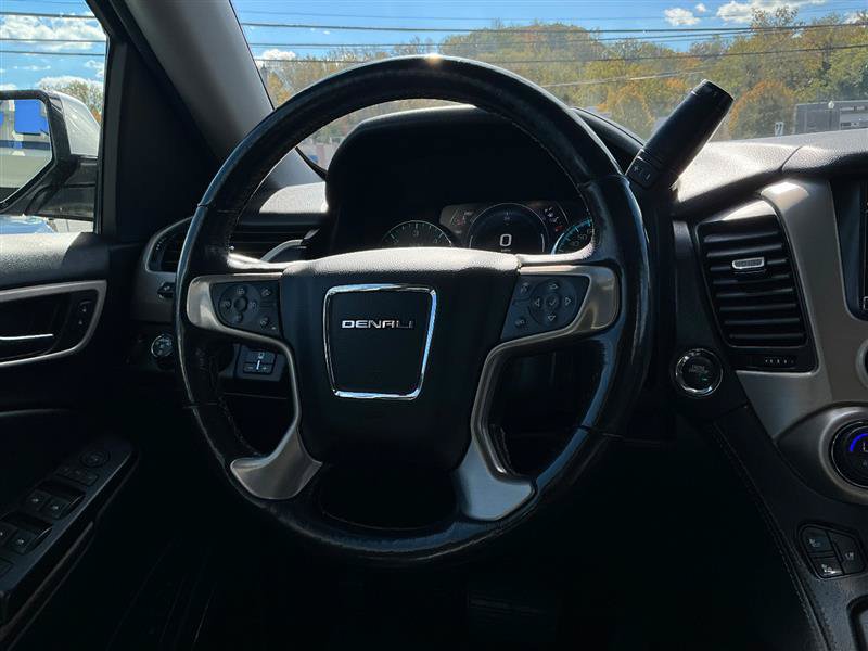 Used 2018 GMC Yukon Denali AWD/4WD image 29