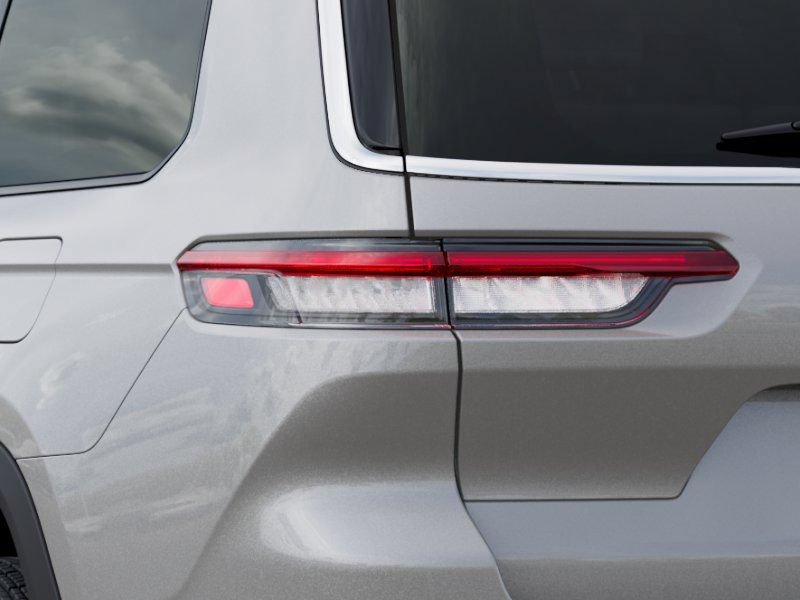 New 2026 Jeep Grand Cherokee L Laredo RWD image 10