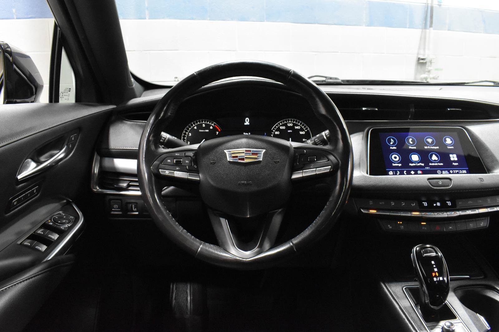 Used 2020 Cadillac XT4 Premium Luxury image 8