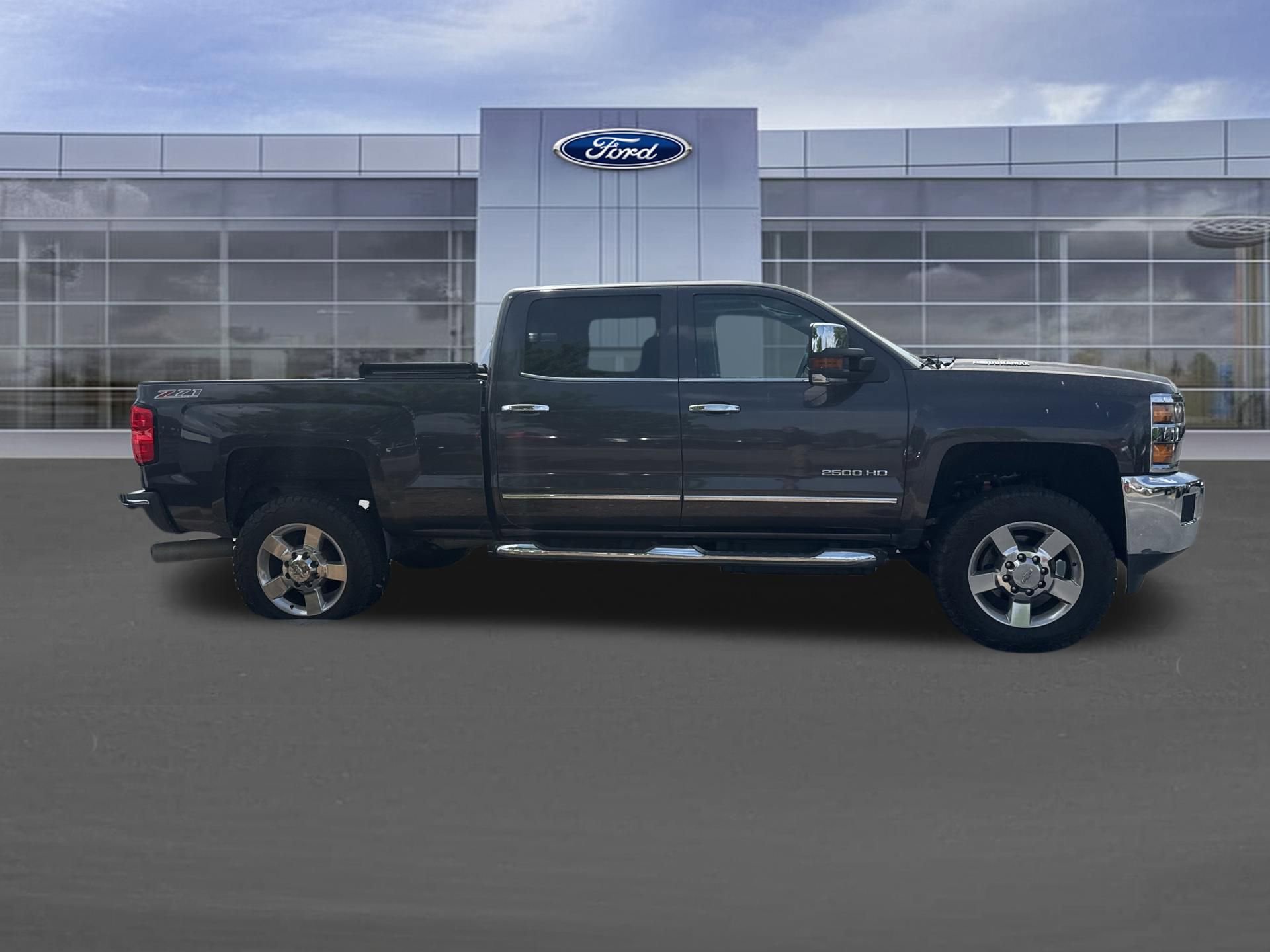 Used 2016 Chevrolet Silverado 2500 LTZ w/ Duramax Plus Package image 4