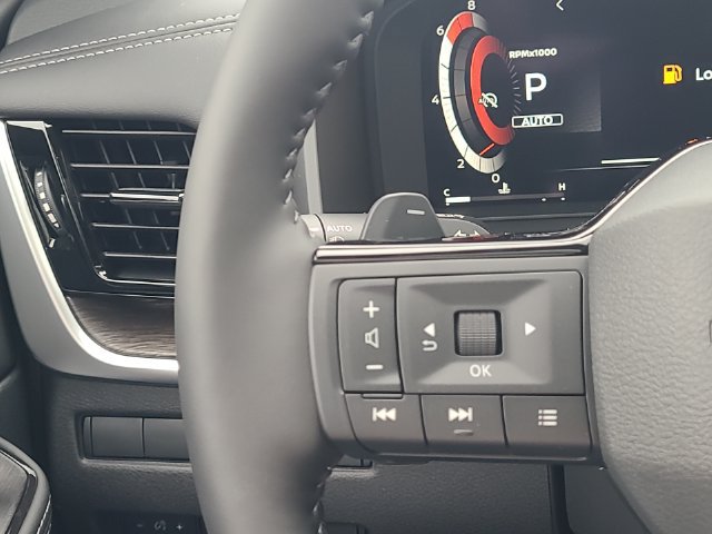 New 2026 Nissan Rogue Platinum AWD/4WD image 17