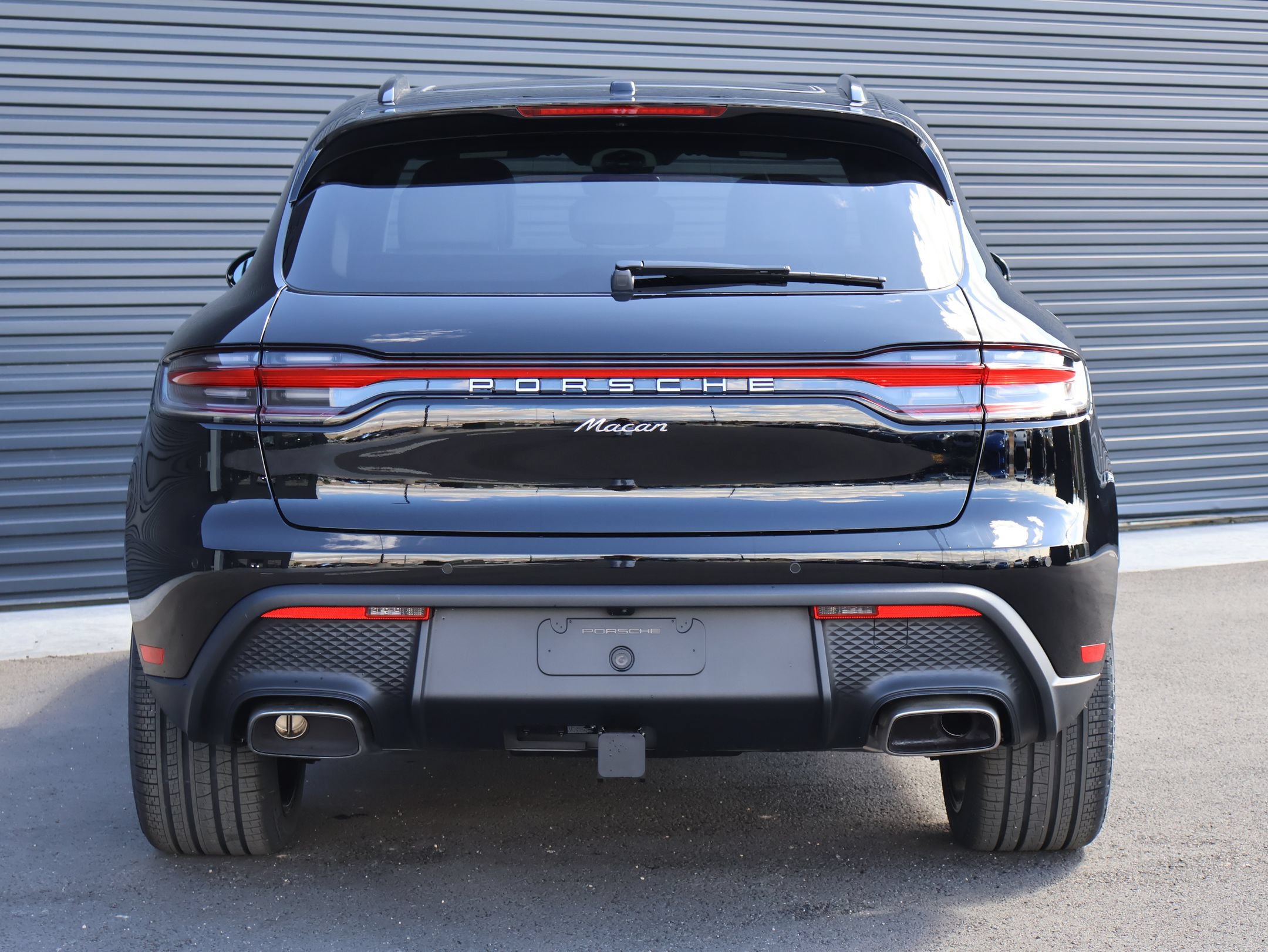 New 2026 Porsche Macan AWD/4WD image 10