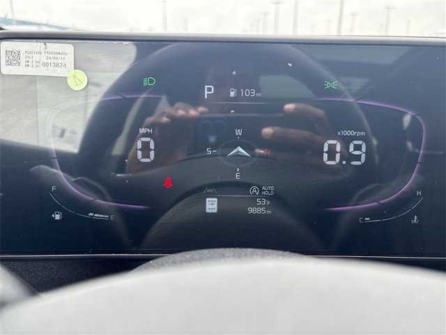 Used 2025 Kia Sportage EX w/ Premium Package image 11