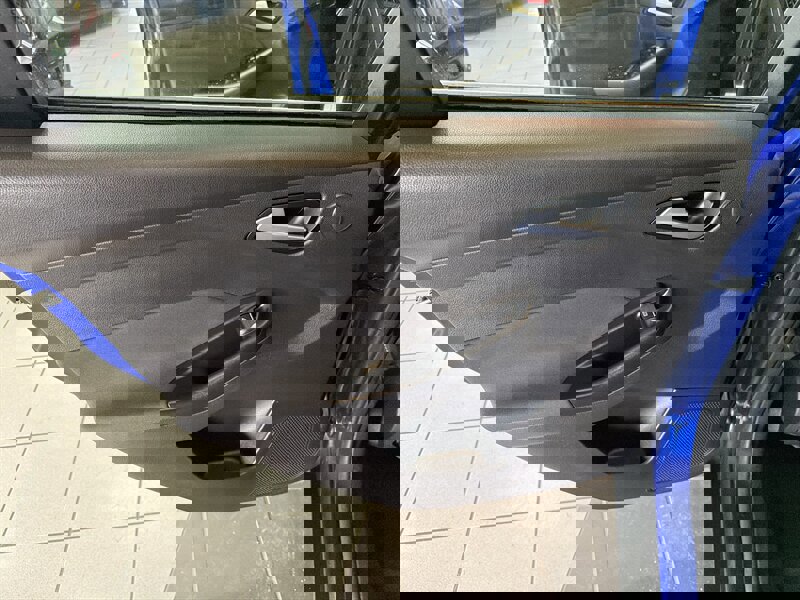 Used 2013 Ford Focus Titanium w/ Luxury Pkg image 21