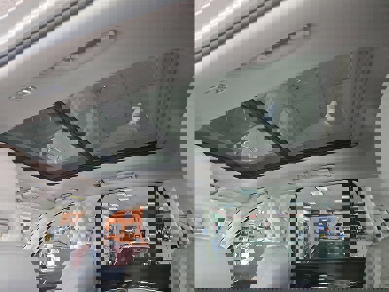 Used 2016 Volvo XC90 T6 Momentum w/ Momentum Plus Package image 14