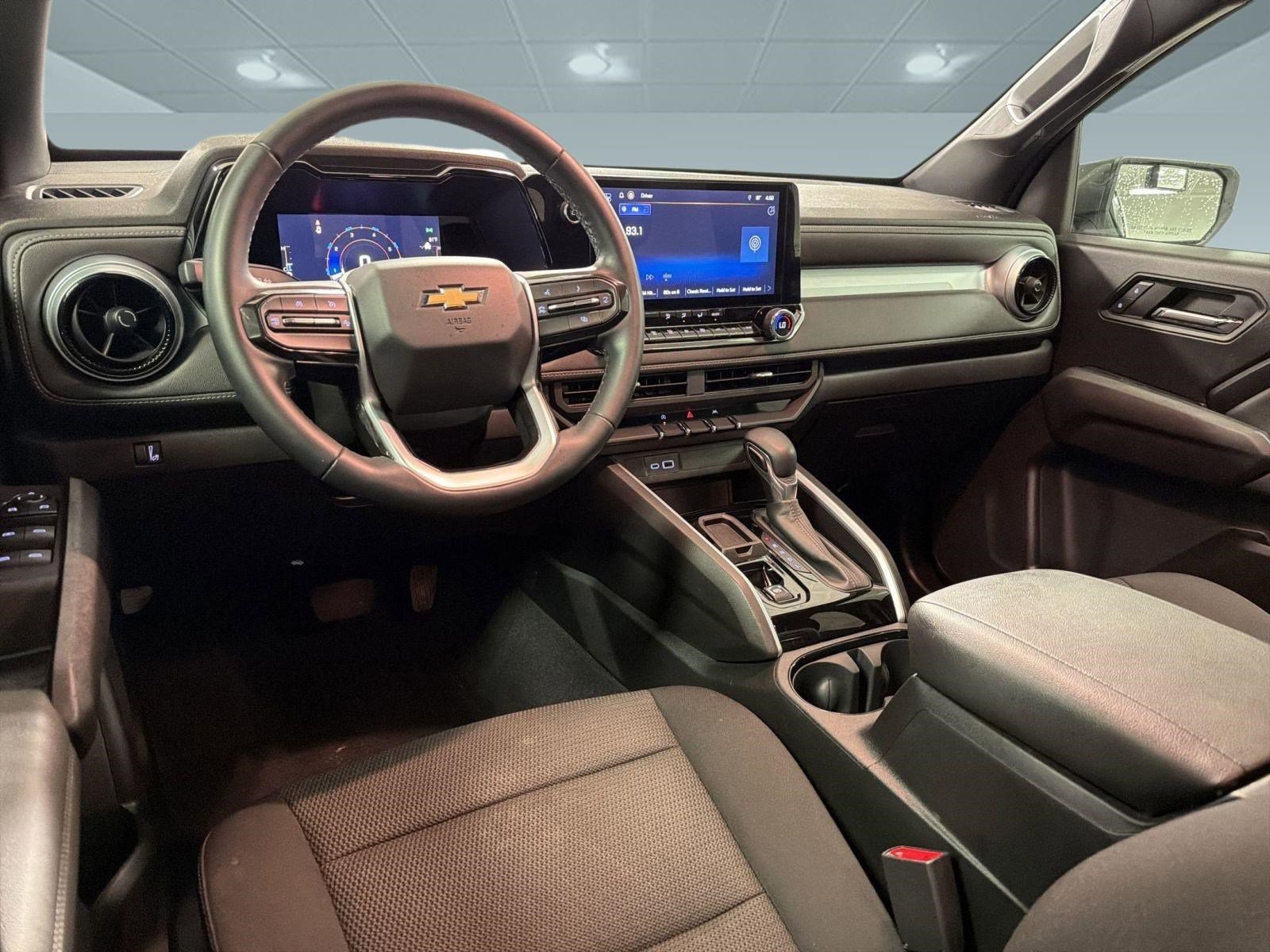 Used 2023 Chevrolet Colorado LT w/ LT Convenience Package RWD image 28