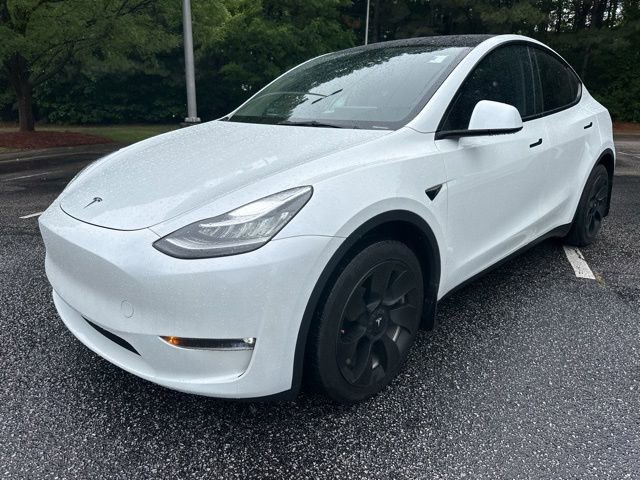 Used 2023 Tesla Model Y Long Range AWD/4WD image 1