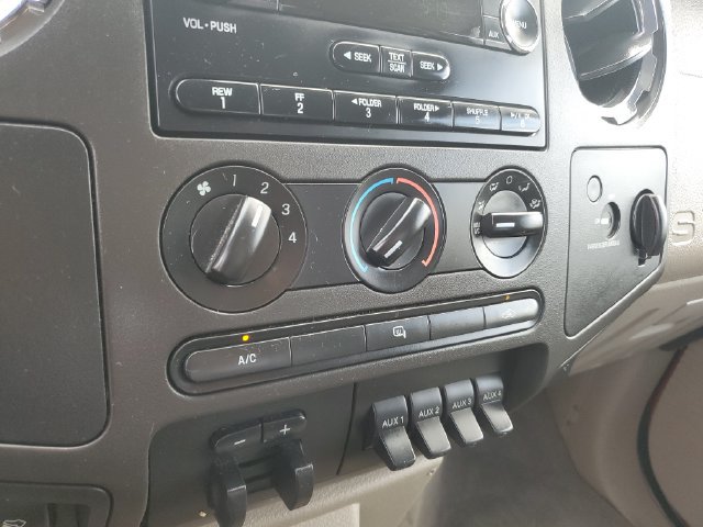 Used 2010 Ford F250 XLT AWD/4WD image 18