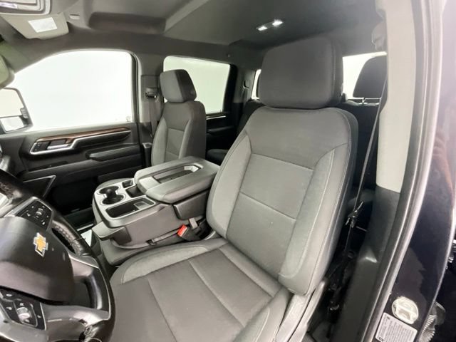 Used 2024 Chevrolet Silverado 2500 LT AWD/4WD image 6