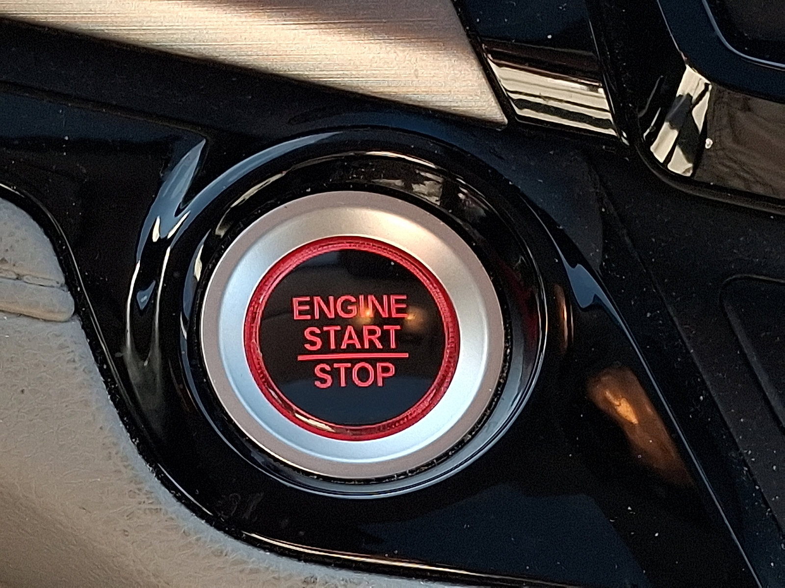 Certified 2024 Honda Odyssey Touring image 23