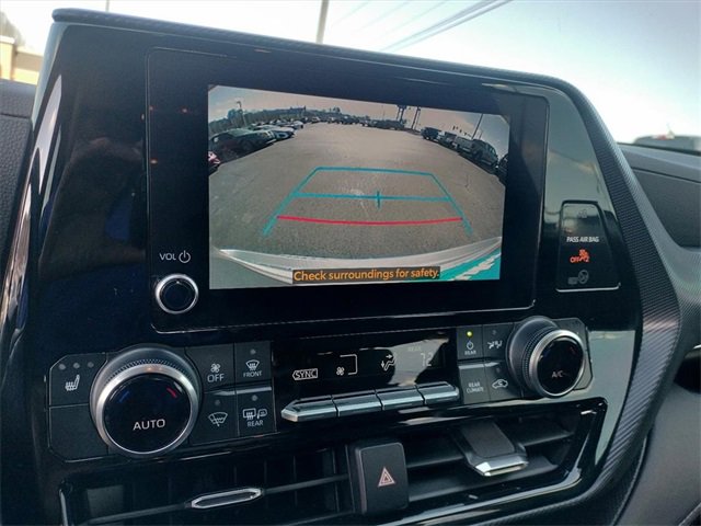 Used 2024 Toyota Highlander XSE image 28