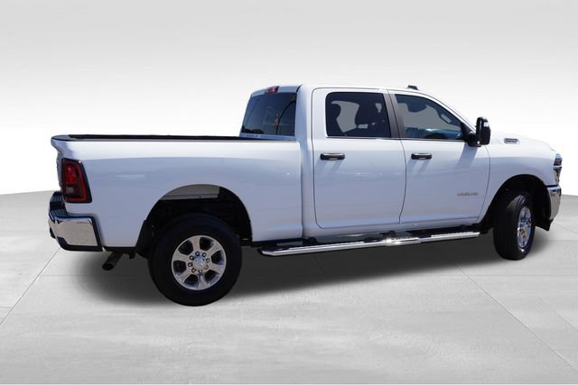 Certified 2026 RAM 2500 Big Horn AWD/4WD image 4