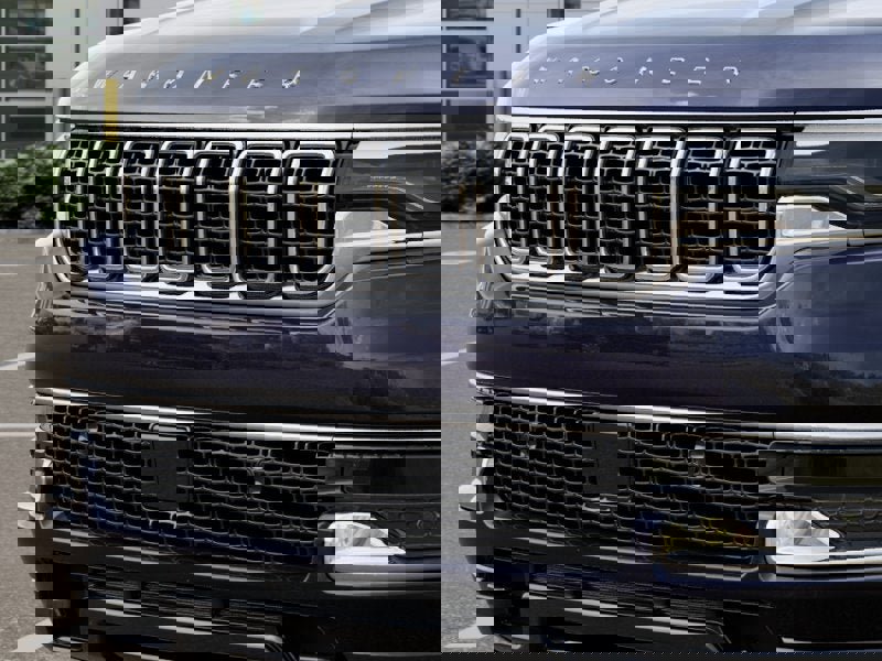 New 2025 Jeep Wagoneer 4WD w/ HD Trailer Tow Package image 28