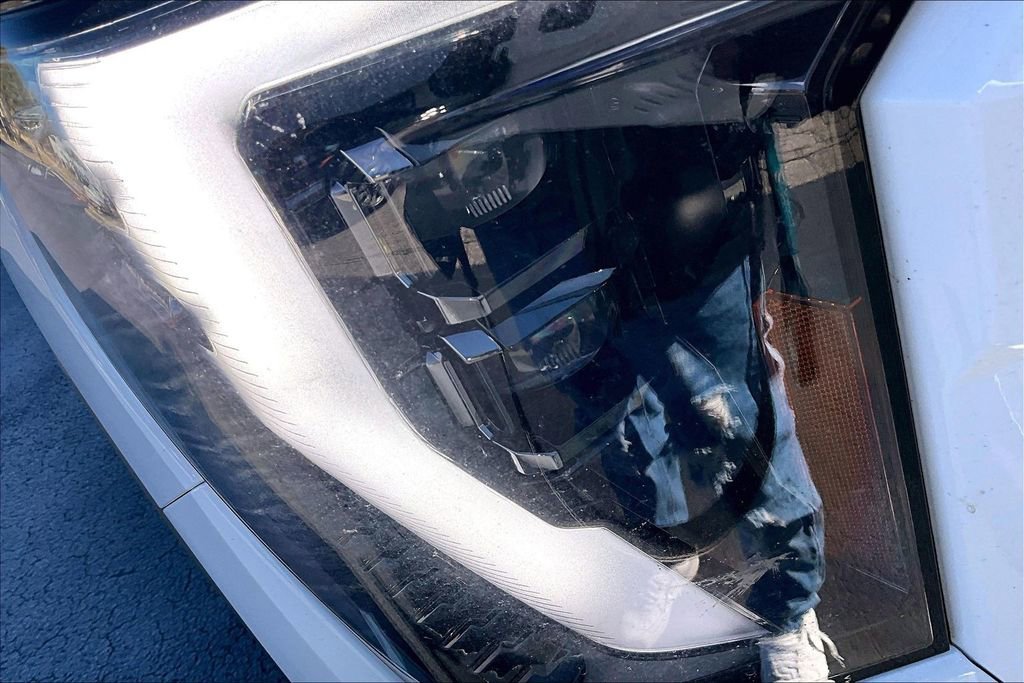 Used 2025 GMC Sierra 2500 AT4 w/ AT4 Premium Plus Package image 31