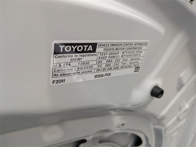 Used 2021 Toyota Corolla SE w/ Carpet Mat Package (TMS) image 23
