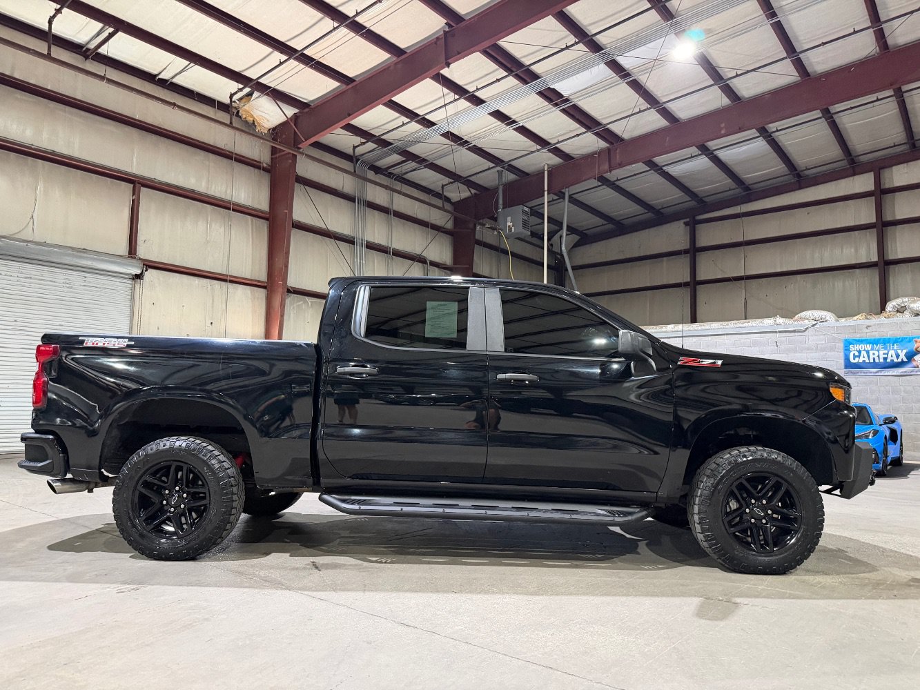Used 2020 Chevrolet Silverado 1500 Custom Trail Boss w/ Custom Convenience Package AWD/4WD image 4