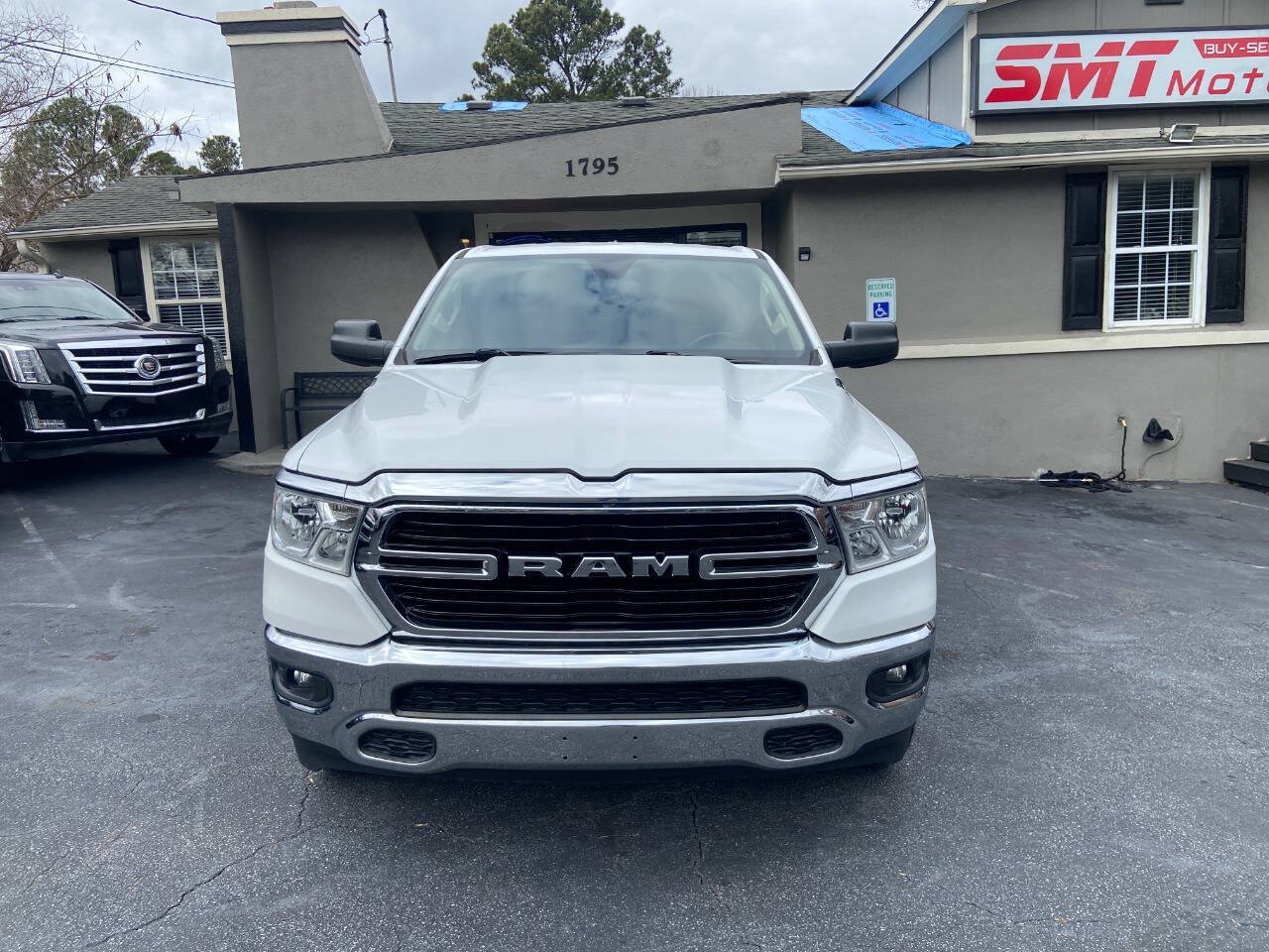Used 2019 RAM 1500 Big Horn AWD/4WD image 3
