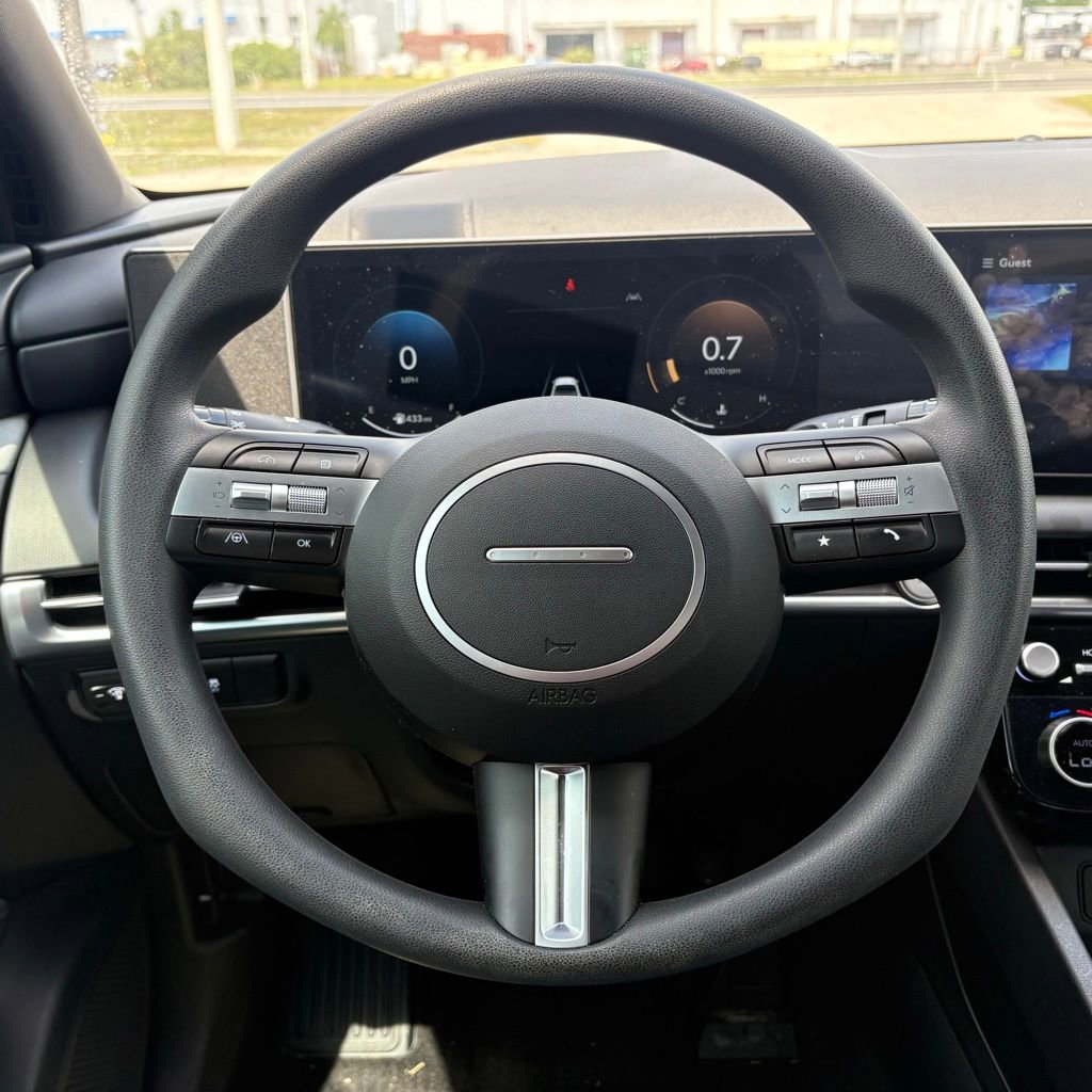 Certified 2025 Hyundai Santa Cruz SEL image 19